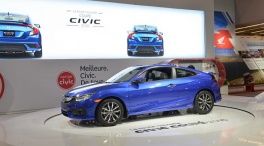 Honda Civic Coupe дебютировал в Канаде.